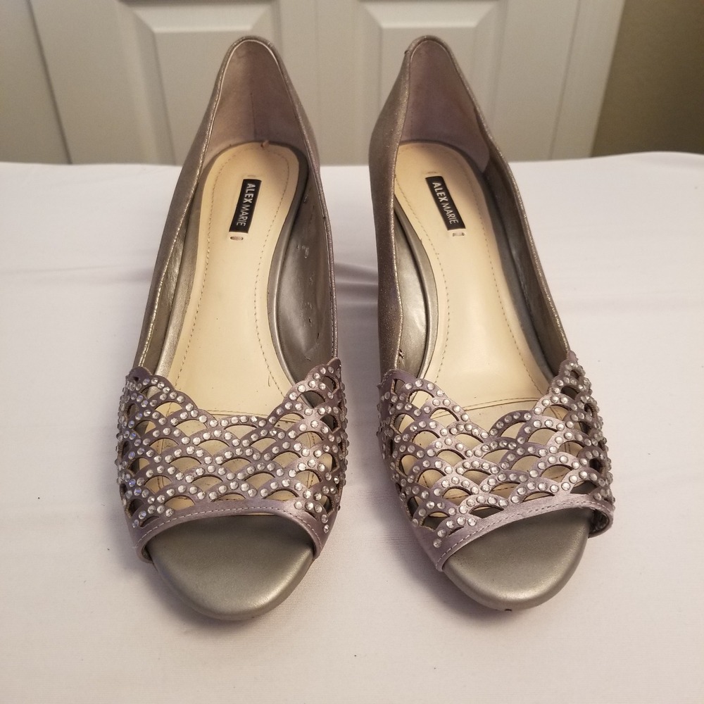 Alex Marie Womens Metallic Silver Rhinestone Lattice Peep Toe Pumps Heels 8M